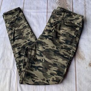 No Boundaries High Rise Skinny Camo Pants Juniors Size 9